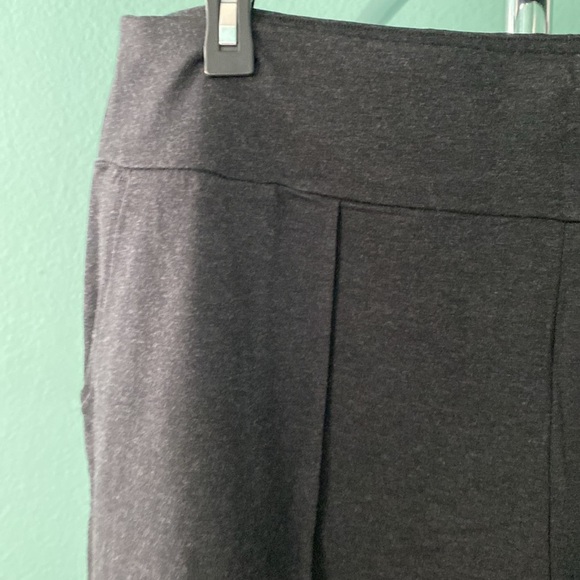 Garnet Hill Comfort Cropped Wide Leg Gray Pants Sz XL. - Picture 5 of 13